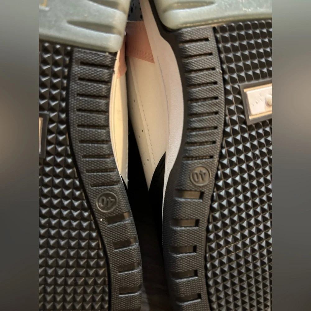 NEW Cavalli Class Sport Women’s Size 7‎ Rose Hi-Top Sneakers